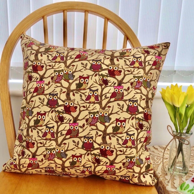 Cushion with Pad: Purple Owls Throw Pillow 18" (46cm) 