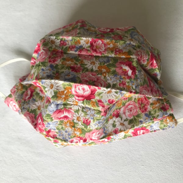 Floral reversible face mask