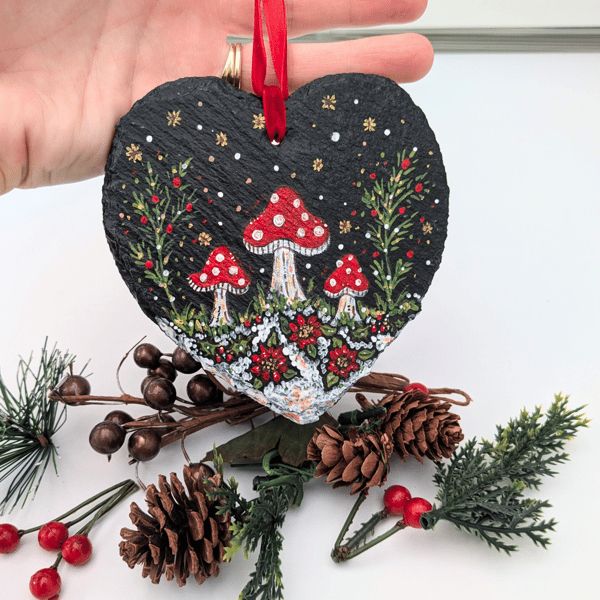 Toadstool hand-painted slate heart Christmas decoration 