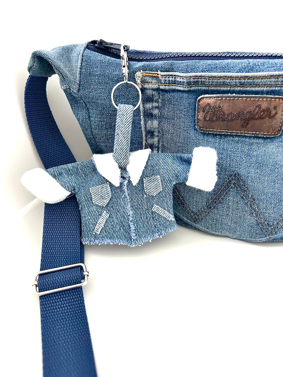 Mini denim jacket keyring with trimmed fur collar & cuffs