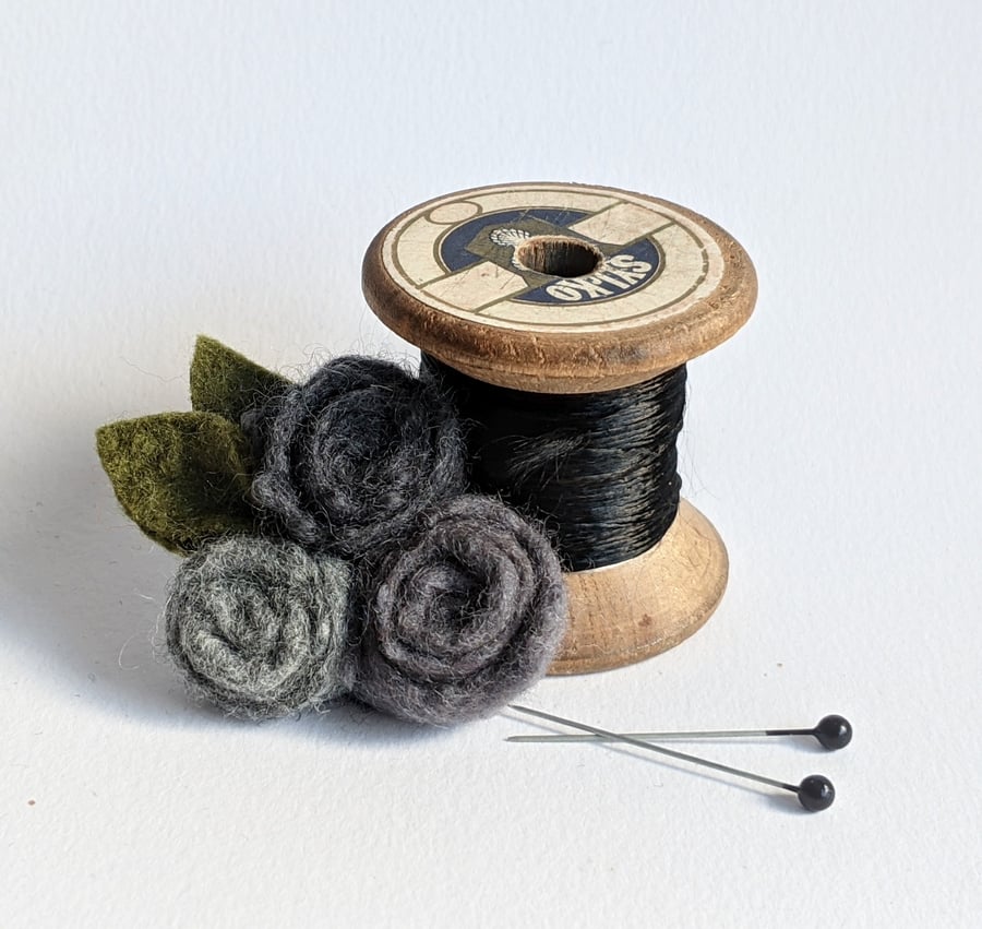 Small felted roses brooch in grey shades