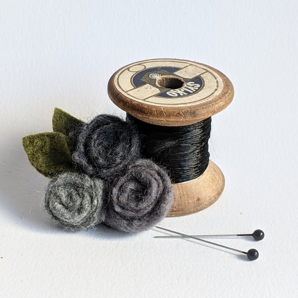 Small felted roses brooch in grey shades