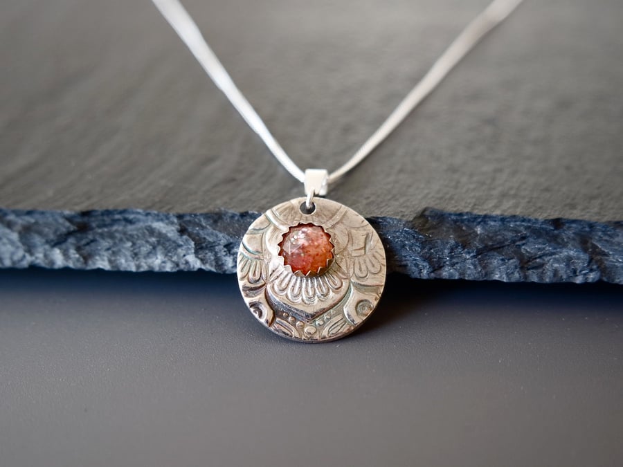 Sunstone Fine Silver Necklace - Heirloom Collection Ornament