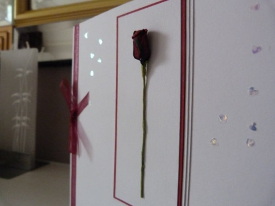 Red Rose Valentines Day Card
