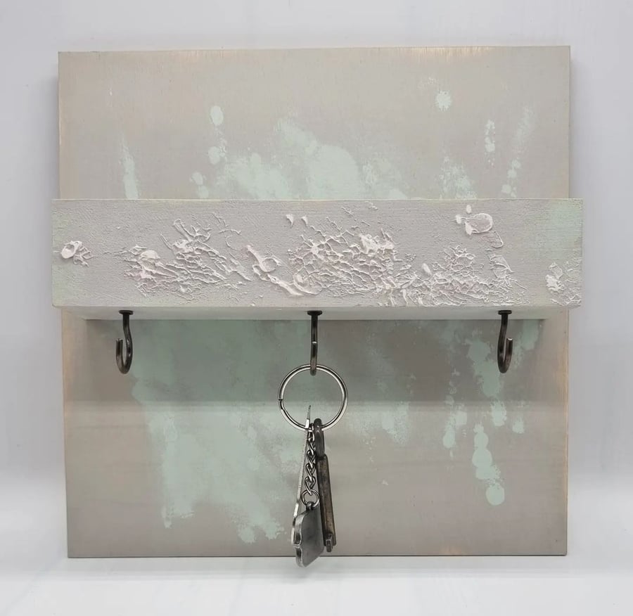 Key letter holder Folksy