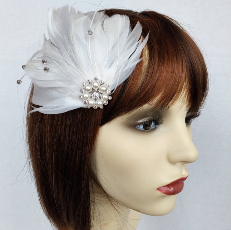 Anthea Bridal white feather hair comb - Folksy
