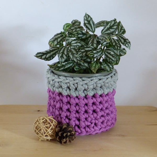 Crocheted Basket 