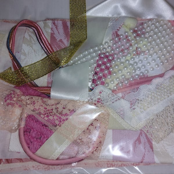 Vintage pink and cream slow stitching kit 