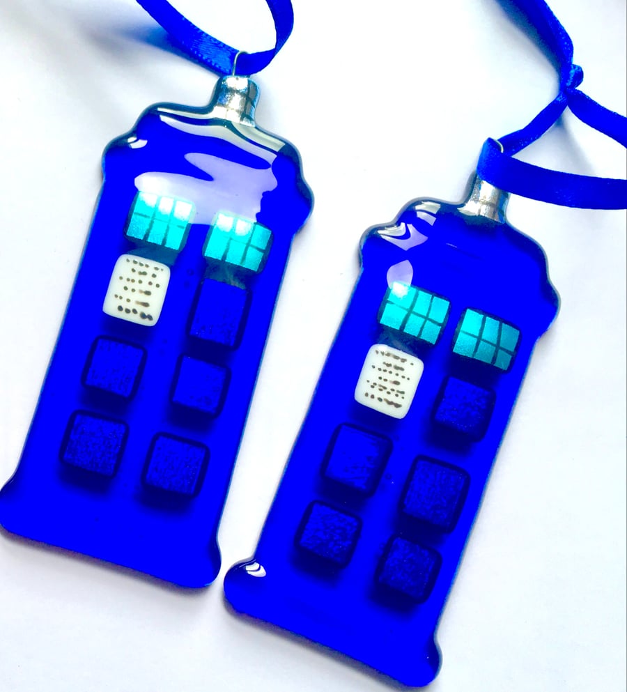 Fused glass dichroic tardis police box sun catcher tree decoration 