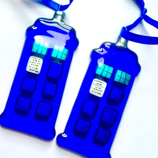 Fused glass dichroic tardis police box sun catcher tree decoration 