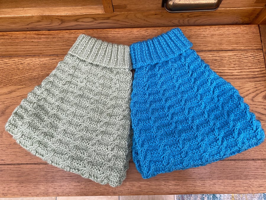 Dog Jumper - Ideal for a Scottie Dog or similar sized Breed 