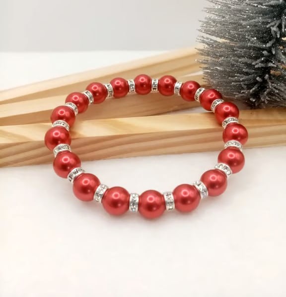 Pearl Bracelet - Christmas Bauble Inspired Pearl Bracelet - Festive Jewellery 