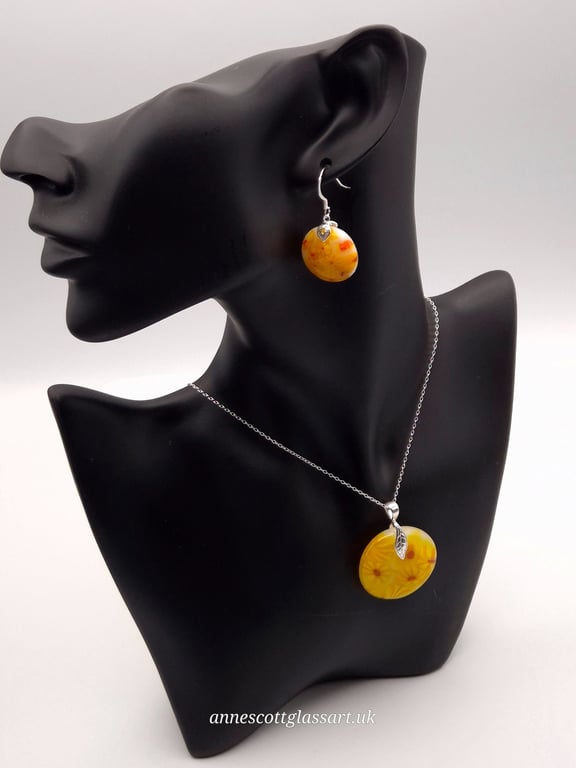 Yellow Daisy's Fused Glass Earrings and Pendant Set