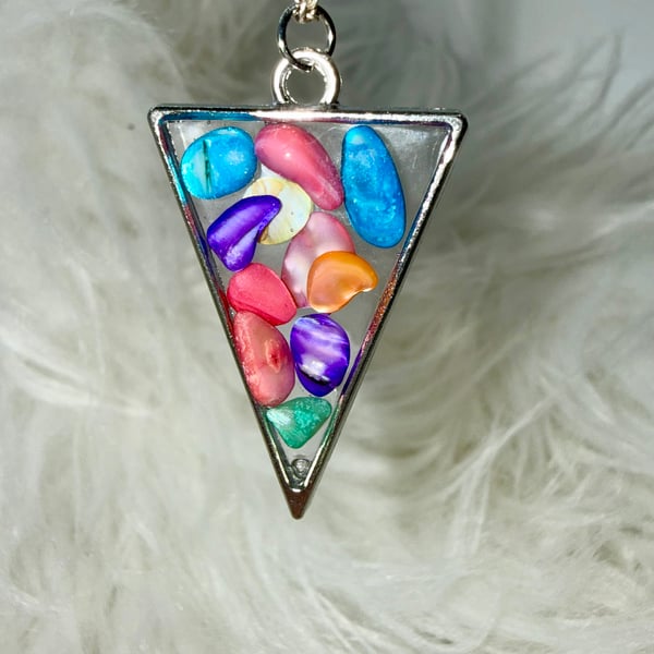 Multicoloured stone chip pendant