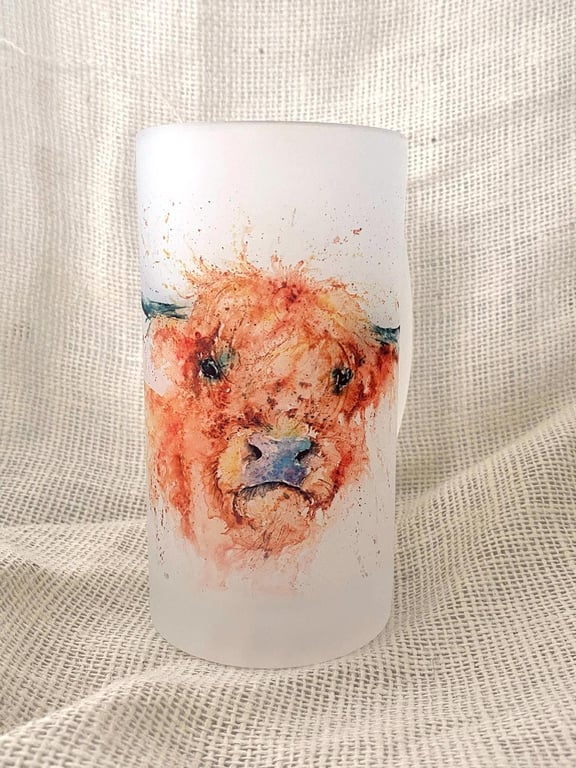 Highland Cow Frosted Glass Tankard, Beer Stein, 500ml Drinks Glass with Handle. 