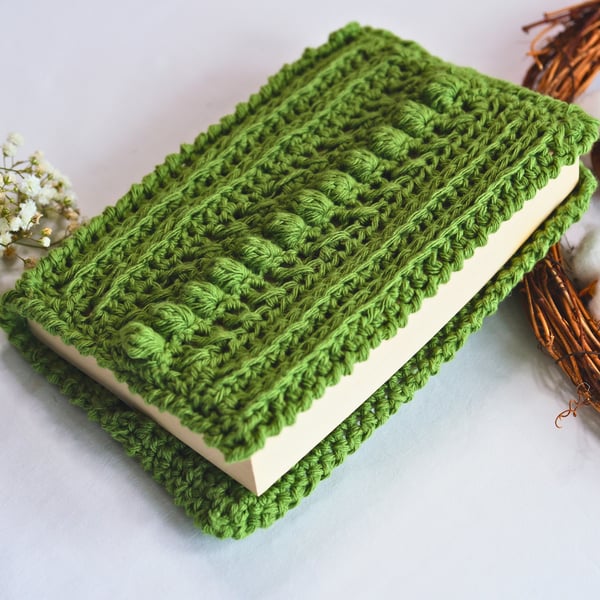 Crochet Book Cover Pattern - Recycled Yarn - Laura -  Beginner, UK & US Terms