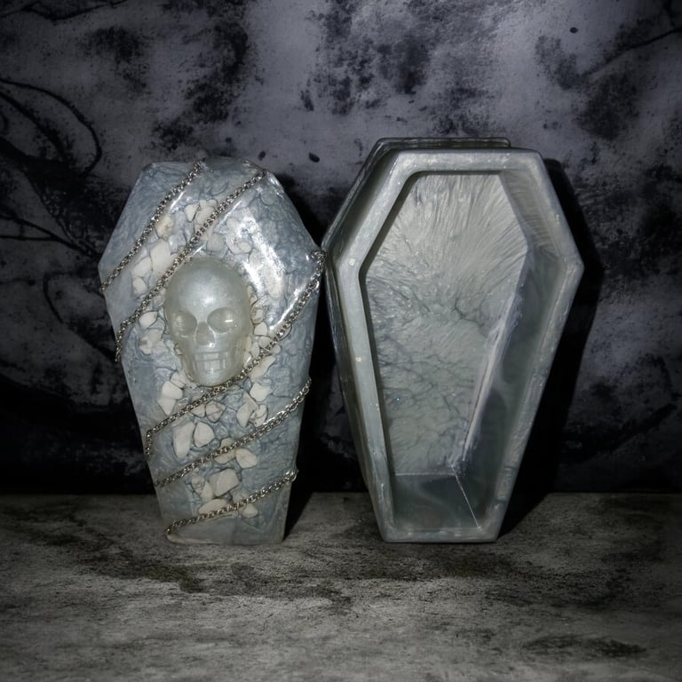 Sarcophagus trinket box (white howlite)