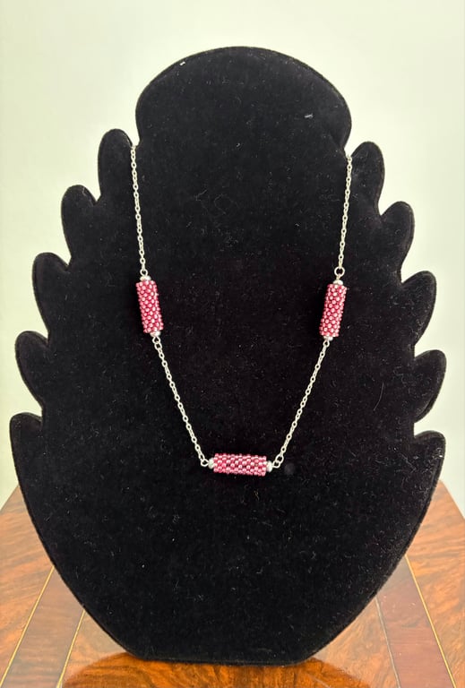 Triple bead necklace - silver and pink