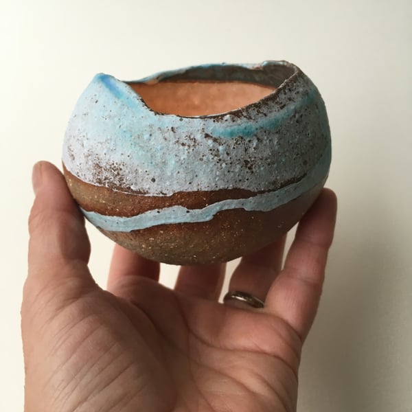 Small Pebble Candle Holder 