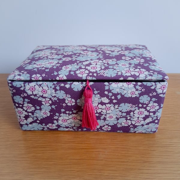 Modern floral purple trinket box