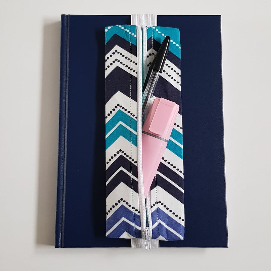 Handmade A5 Planner Zipper Pouch - Blue Chevron Pen Holder