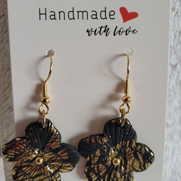 Black and Gold Flower Polymer Clay Handmade Earrings (Hook). 316 Stainless Steel