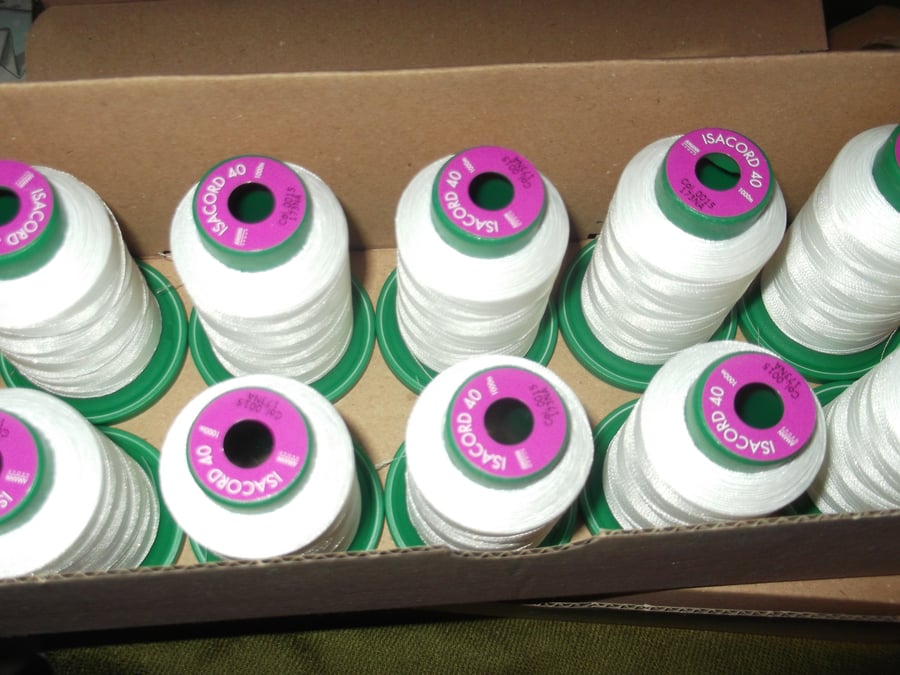 Isacord Sewing  Thread  x10 Cops 1,000 metres each