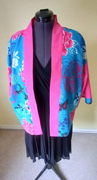 Kimono Style Jacket - Pink and Blue Floral - size large