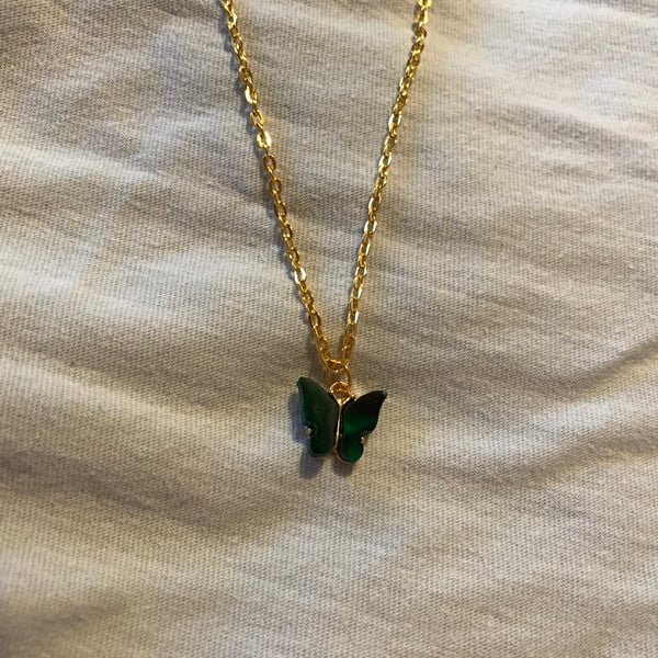 Carlin - vibrant emerald acrylic butterfly necklace 