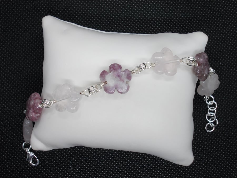 Gemstone flower linked bracelet