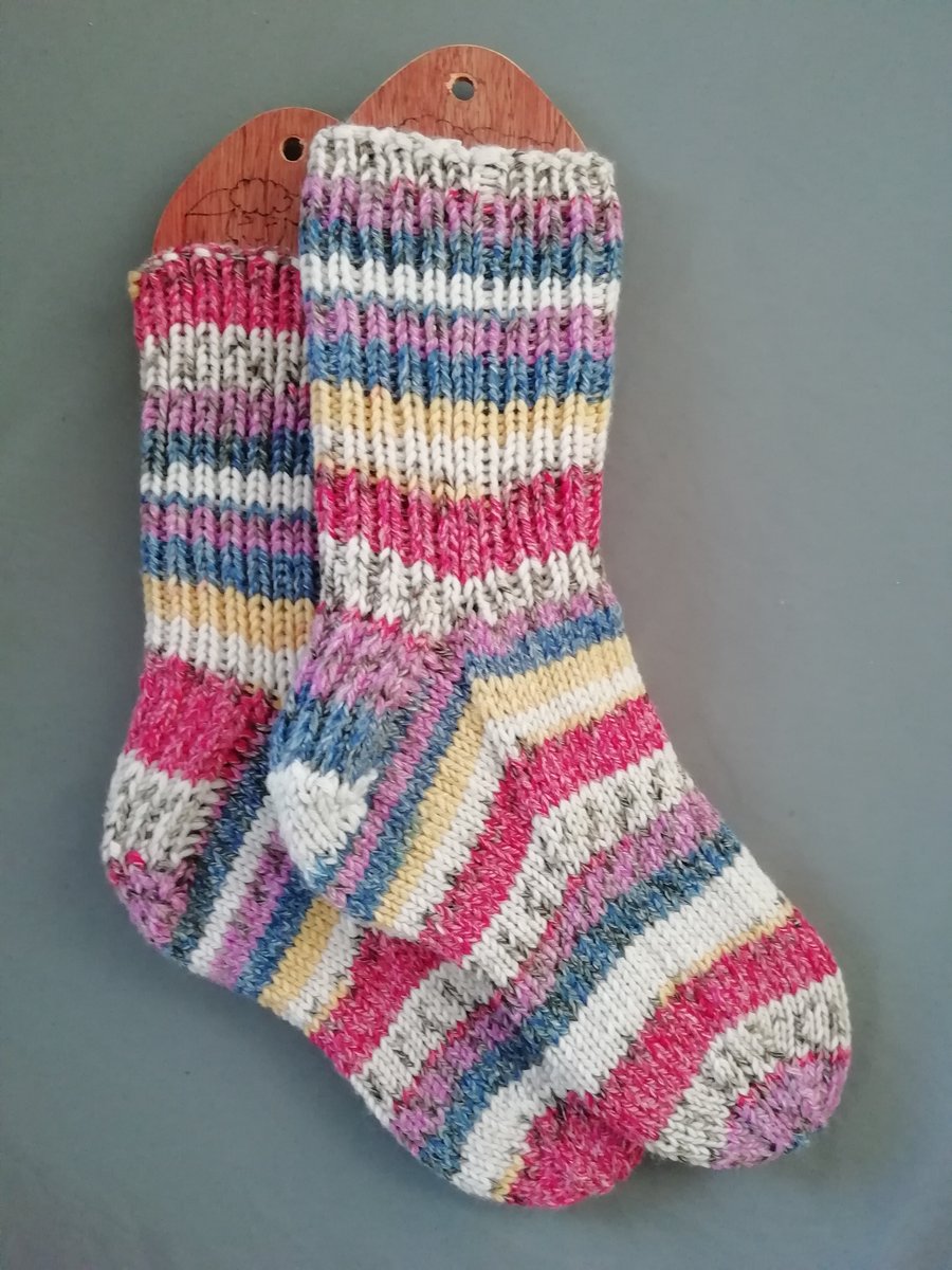 Slipper Socks, hand knitted, Medium, Size 5-6