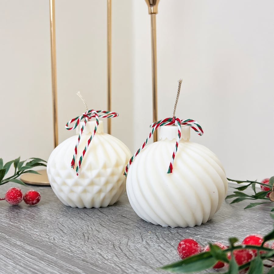 Handcrafted White Christmas Bauble Candles with Festive Scents