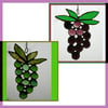 Grapes  Suncatcher  - Stained Glass ( Green or Black )