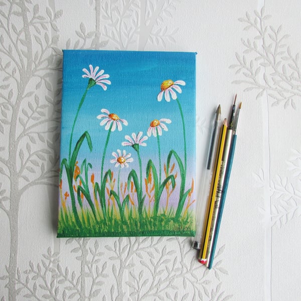 Daisies on Canvas, Small crylic Painting, Spring Daisy