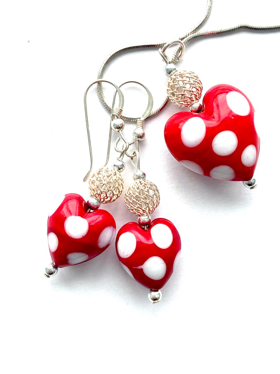  Murano glass red and white polka dot pendant and earrings set with silver chain