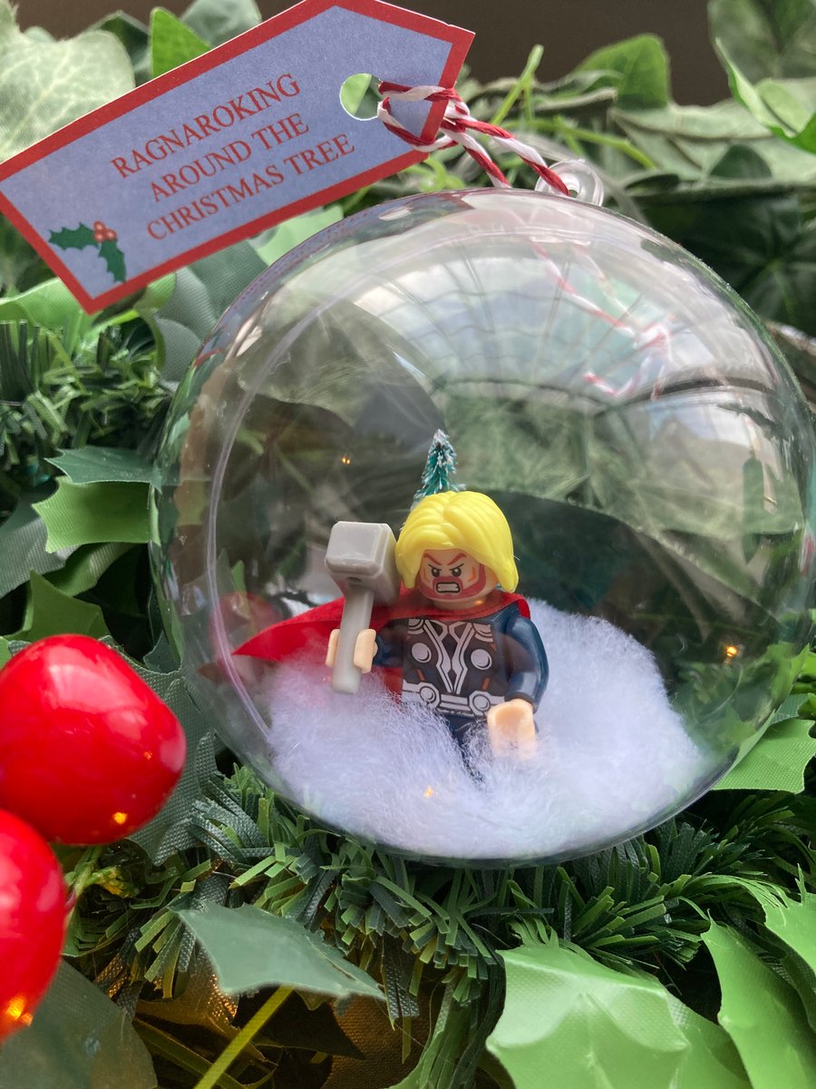 Marvel-lous Avengers Baubles Set of 5