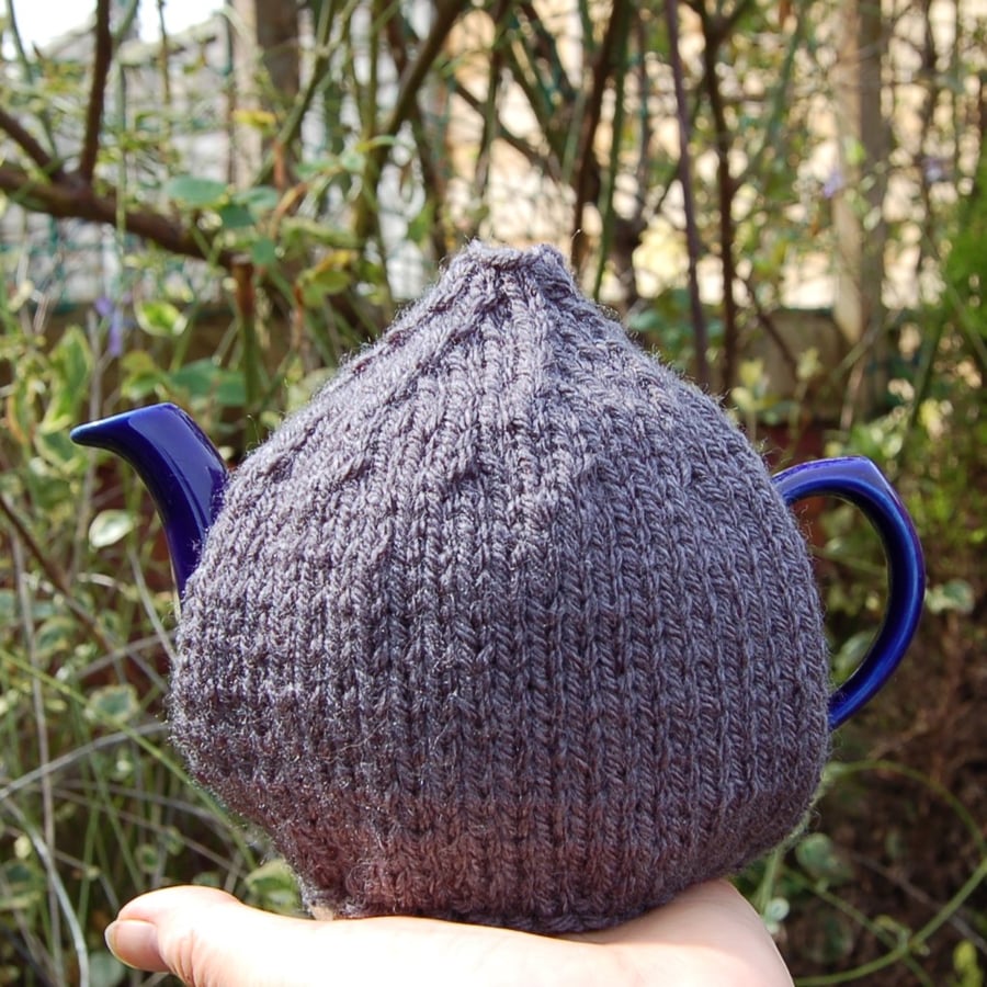 Tea cosy - to fit a small tea for one  teapot, gorgeous grey chunky knit