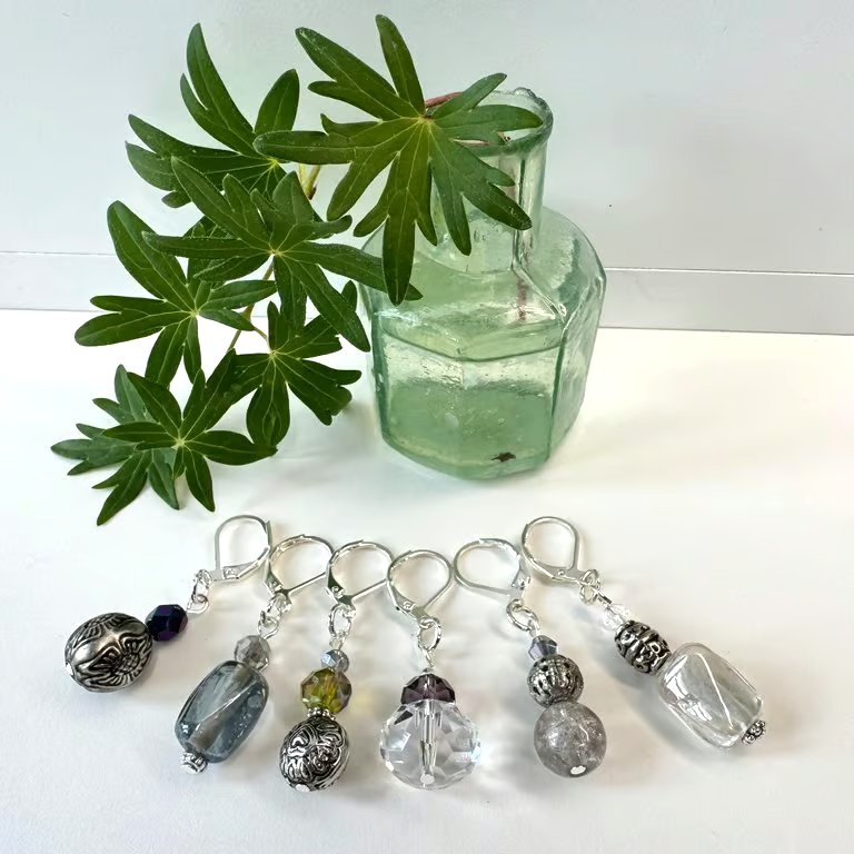 Recycled vintage knitting and crochet stitch markers, set of 6