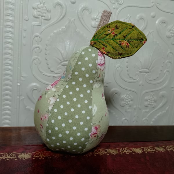 Patchwork pear