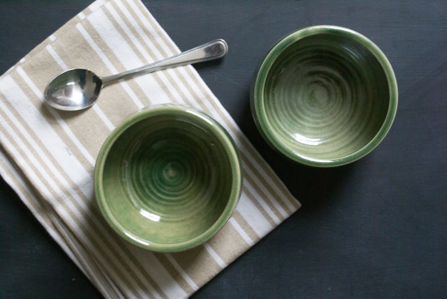 Round tea bowl beaker cups - stoneware cups in forest green