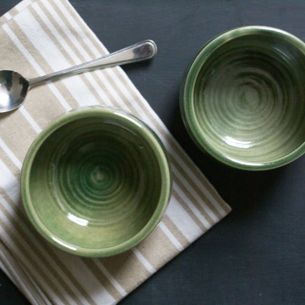 Round tea bowl beaker cups - stoneware cups in forest green