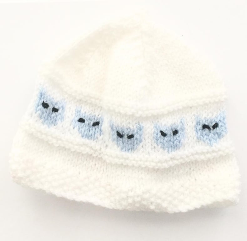 Seconds Sunday Cute White with Blue Cats Baby Hat 0-6 months - UK Free Post