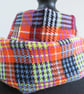 Colourful handwoven scarf - Image 3