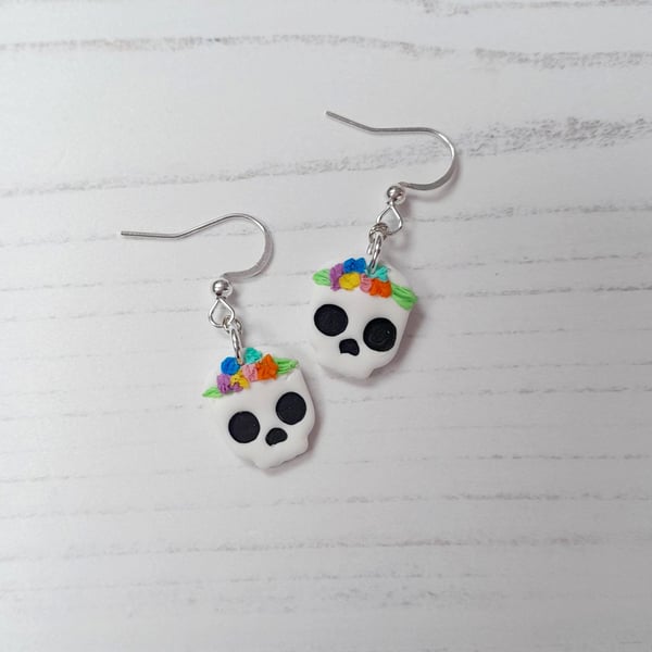Halloween Skulls and flowers drop earrings