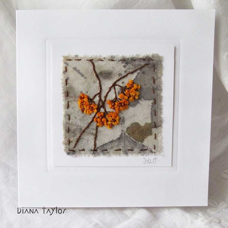 AUTUMN BERRIES EMBROIDERED ECO PRINT CARD