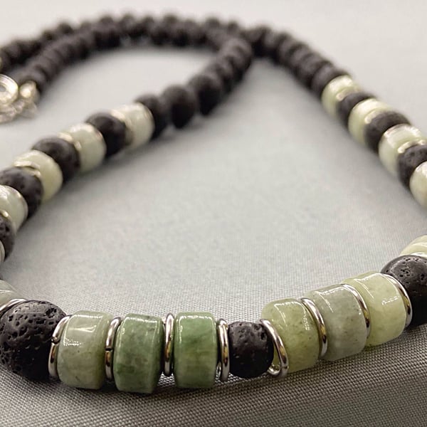 Men’s Burmese Jadeite Jade & Black Lava Rock Stone Short Beaded Necklace 