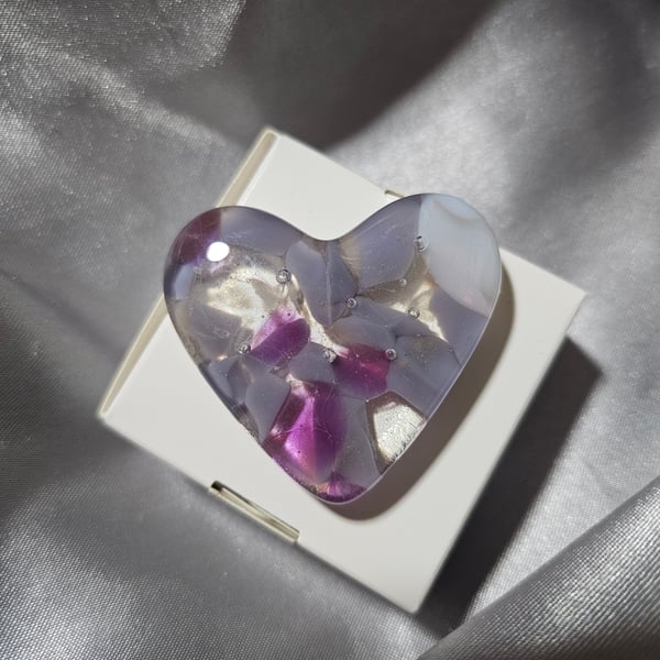 Fused Glass Pocket Heart - lilac shimmer