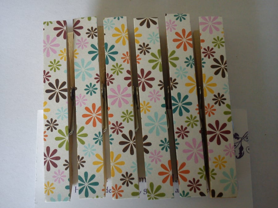 Retro Colour Flower magnetic pegs fridge magnets memo peg