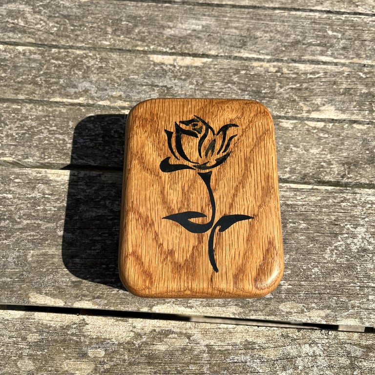 Handcrafted Oak Jewellery - Trinket Box with Rose Inlaid Lid