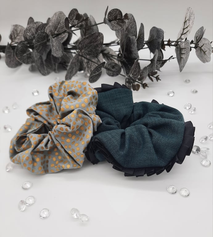 Ladies large scrunchie set, green linen with black trim, gold dot sage.